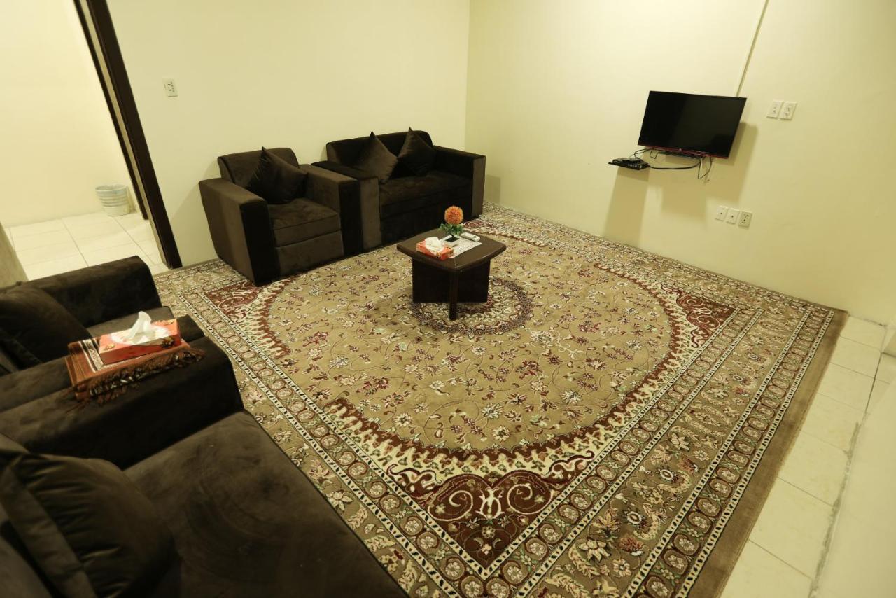 Al Eairy Apartments -Aldamam 7 Dammám Kültér fotó